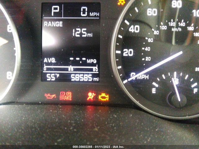 2018 HYUNDAI ELANTRA SE VIN: 5NPD74LF3JH371162