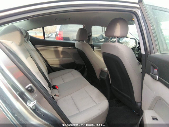 2018 HYUNDAI ELANTRA SE VIN: 5NPD74LF3JH371162