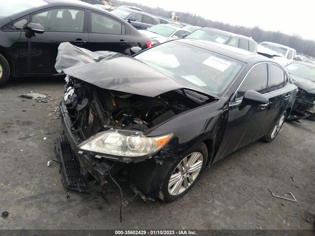 Lexus Es 350 4dr Sdn 2013 JTHBK1GGXD2060260 Image 2