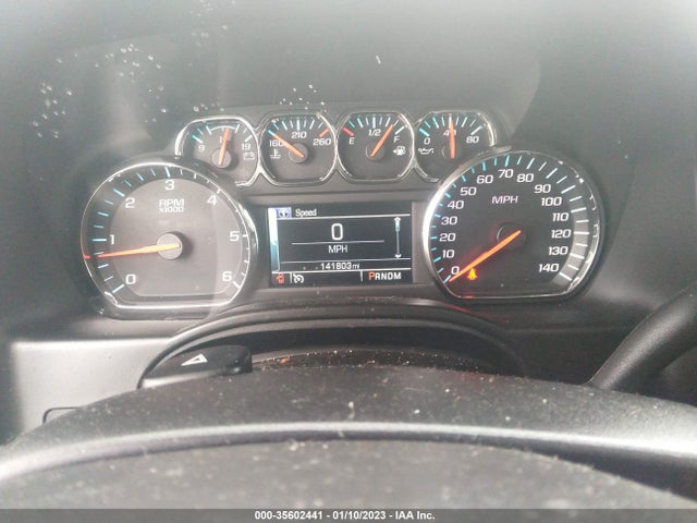 2015 Chevrolet Suburban, VIN: 1GNSKJKC1FR120773