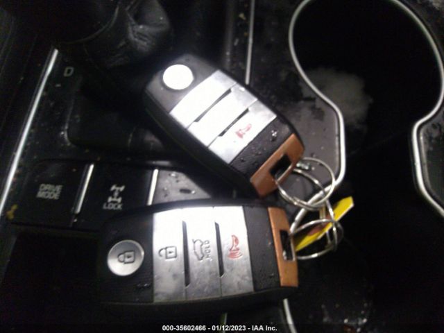 5XYPKDA51GG168485 KIA SORENTO SX