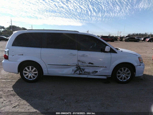 2C4RC1BG8ER437126 Chrysler Town & Country Touring