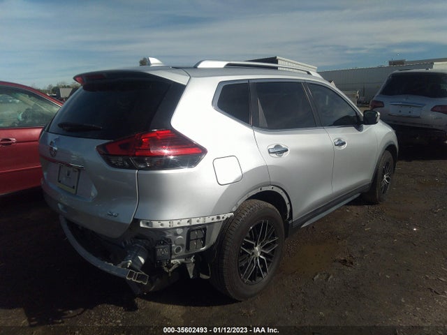 2017 NISSAN ROGUE SV VIN: KNMAT2MT6HP588677