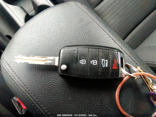 2018 Kia Forte Lx მანქანა იყიდება აუქციონზე, vin: 3KPFL4A75JE274016, აუქციონის ნომერი: 35602638