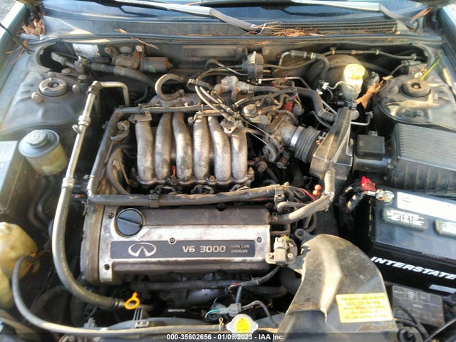 35602656 :رقم المزاد ، JNKCA21A7WT614305 vin ، 1998 Infiniti I30 Standard/touring مزاد بيع