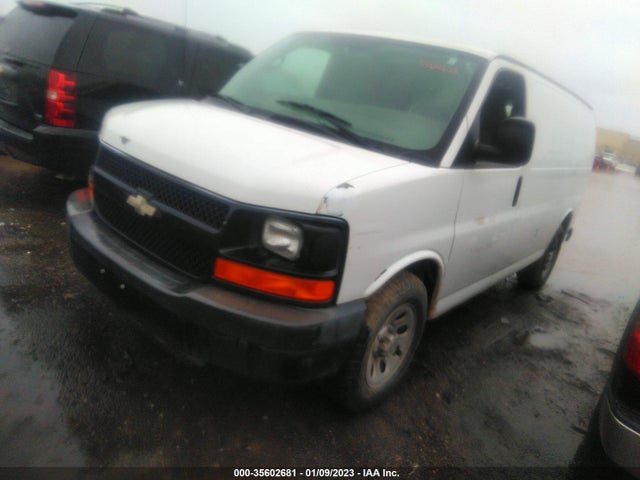 2009 CHEVROLET EXPRESS CARGO VAN VIN: 1GCFG15X691150929