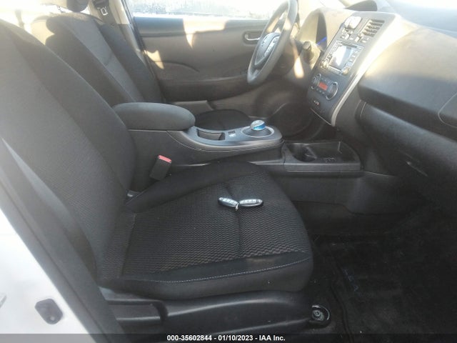 2017 Nissan Leaf, VIN: 1N4BZ0CP7HC302036
