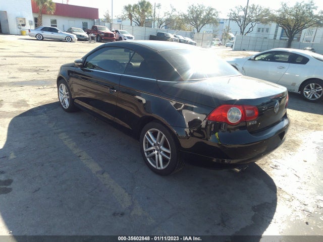 Volkswagen Eos Lux 2011 WVWFW7AH8BV004048 Image 4