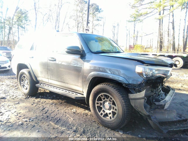 2018 Toyota 4Runner, VIN: JTEBU5JR9J5527347