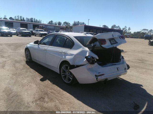 WBA8E1G32HNU15634 BMW 3 Series 320i