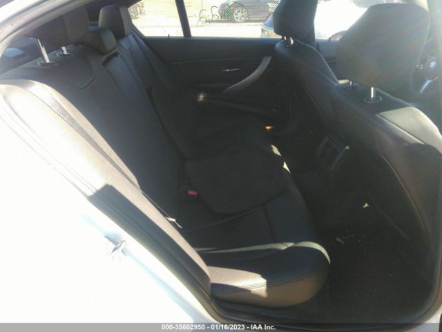 WBA8E1G32HNU15634 BMW 3 Series 320i