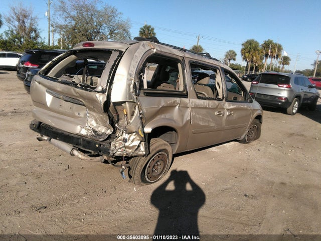 2006 CHRYSLER TOWN & COUNTRY LWB LX VIN: 2A4GP44R16R665945