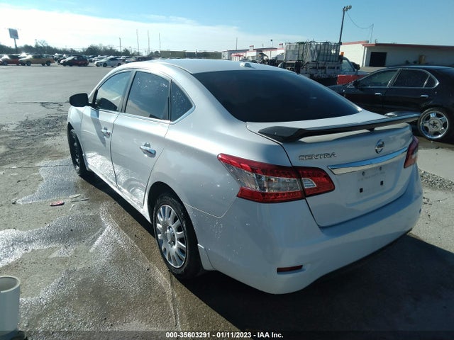 Продаж на аукціоні авто 2015 Nissan Sentra Sv, vin: 3N1AB7AP4FY305246, номер лоту: 35603291