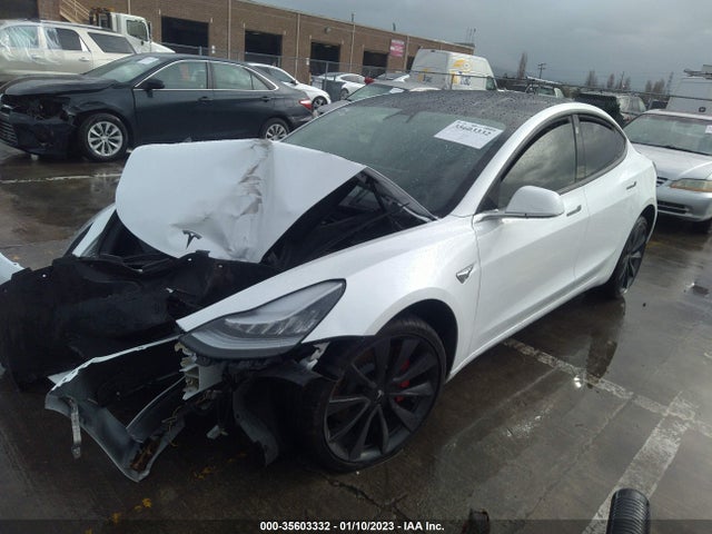 Tesla Model 3 Performance 2020 5YJ3E1ECXLF624028 Image 2