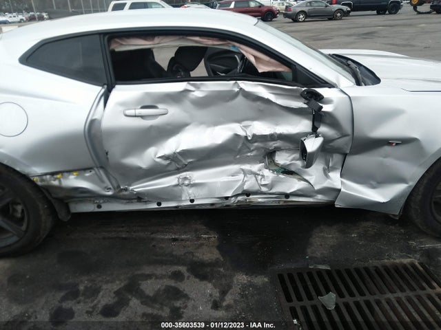Chevrolet Camaro 1lt 2018 1G1FB1RX8J0121203 Image 7
