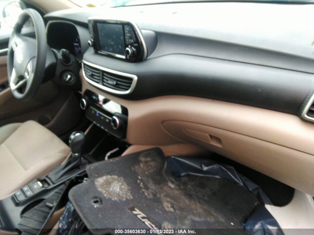 2020 HYUNDAI TUCSON SE VIN: KM8J2CA48LU208024