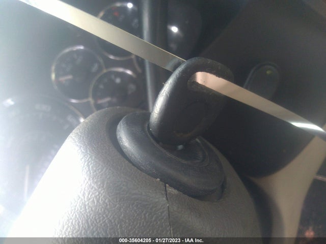 Cadillac ESCALADE ESV 2006 3GYFK66NX6G170228 Image 3