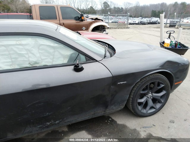2018 Dodge Challenger, VIN: 2C3CDZBT2JH259460