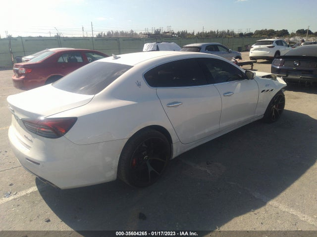 ZAM56XPA9N1386166 Maserati Quattroporte Gt