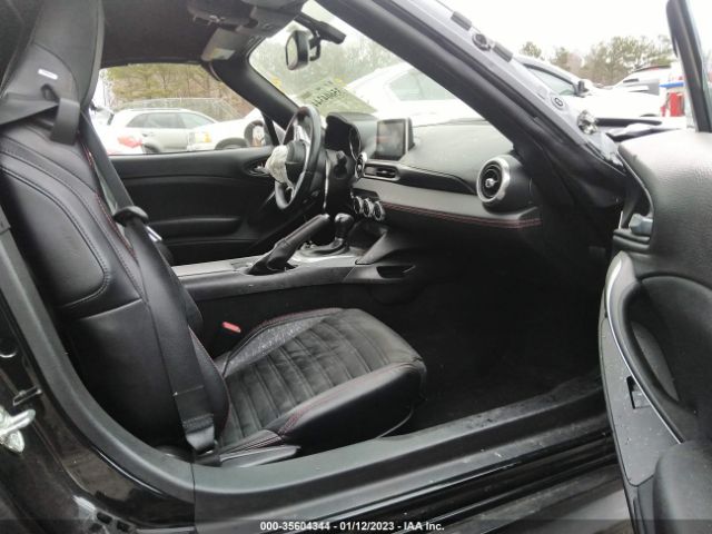 JC1NFAEK2J0139940 Fiat 124 Spider Abarth
