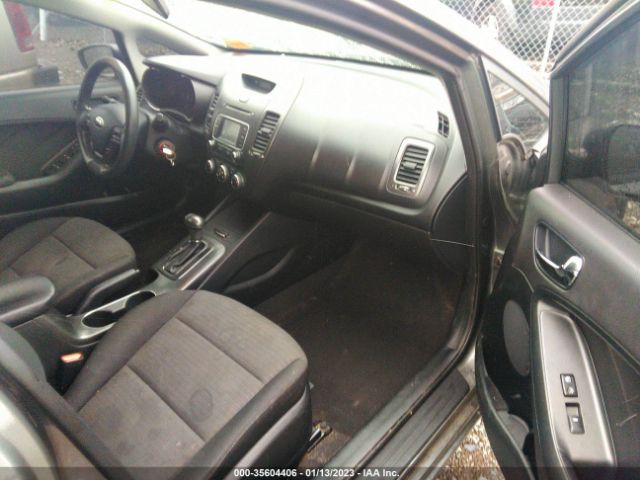 KNAFX4A63G5470517 KIA FORTE LX