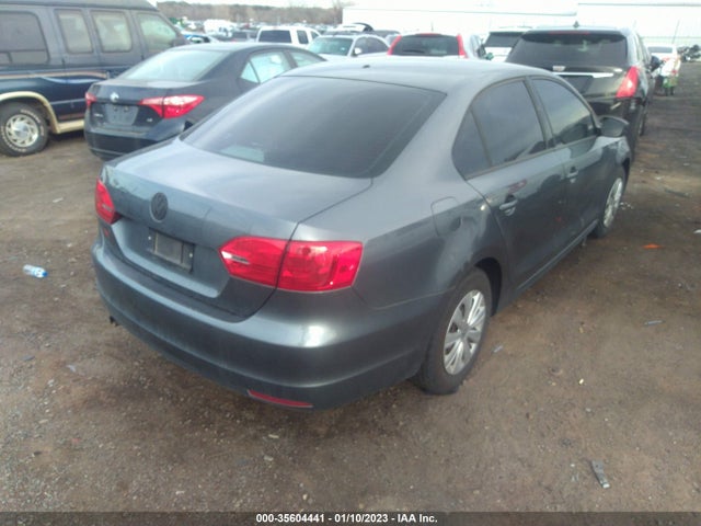 3VW1K7AJ2EM387263 Volkswagen Jetta Sedan S
