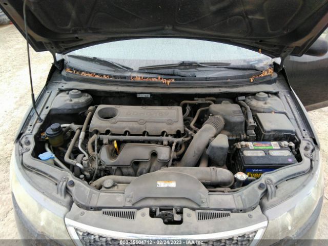 KNAFT4A25C5641142 KIA FORTE LX
