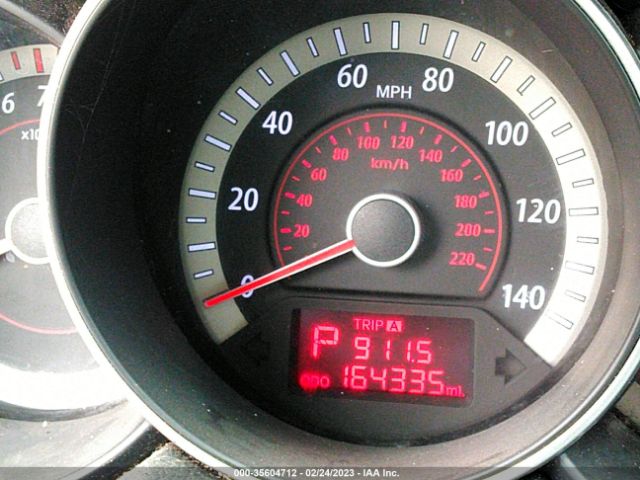 KNAFT4A25C5641142 KIA FORTE LX