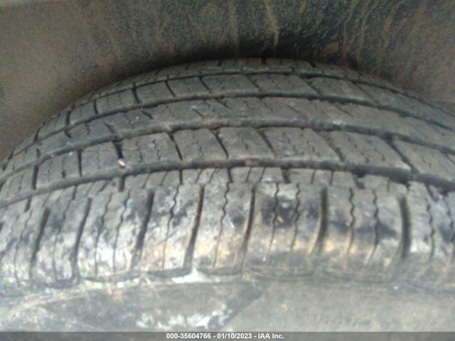 2008 HONDA PILOT VP VIN: 5FNYF28228B005636