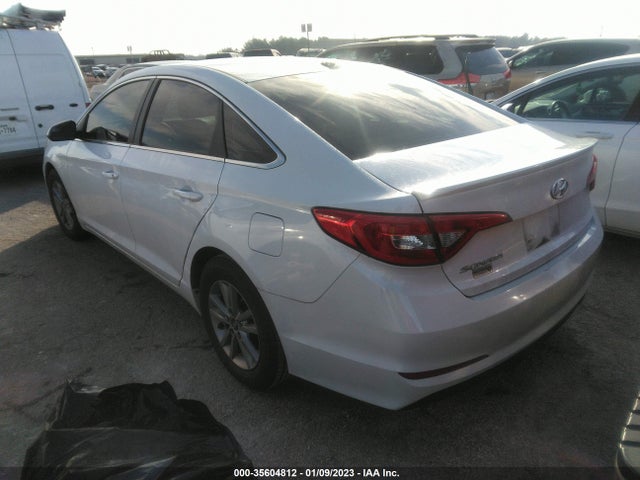 2015 HYUNDAI SONATA 2.4L SE VIN: 5NPE24AF0FH158456