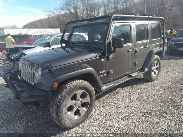 1C4HJWEG0JL868413 Jeep Wrangler Jk Unlimited Sahara