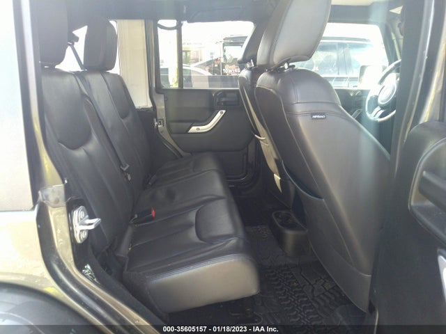 1C4HJWEG0JL868413 Jeep Wrangler Jk Unlimited Sahara