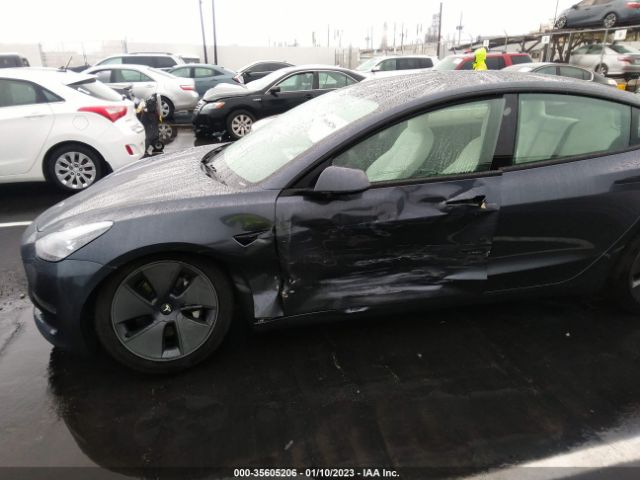 5YJ3E1EA5NF356281 Tesla MODEL 3