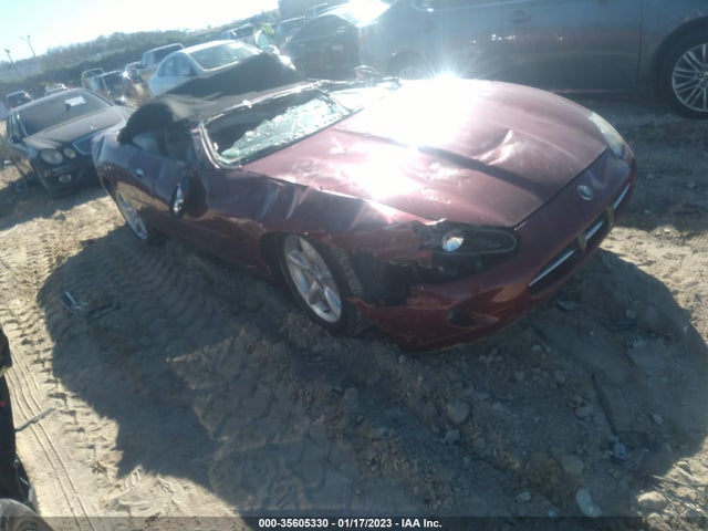 1998 JAGUAR XK8 SAJGN2245WC021978 Photo 0