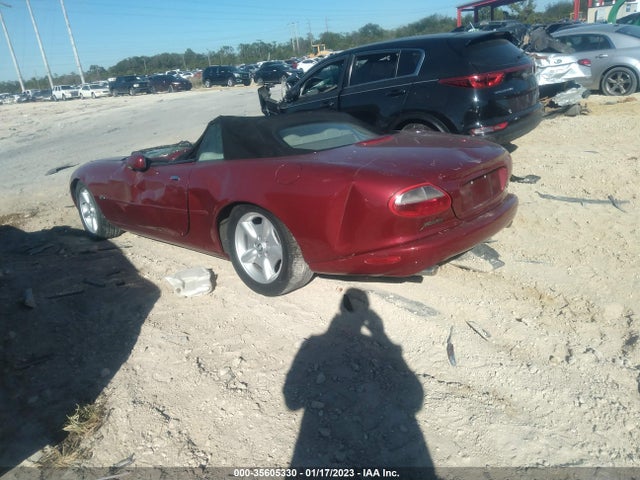 1998 JAGUAR XK8 SAJGN2245WC021978 Photo 2