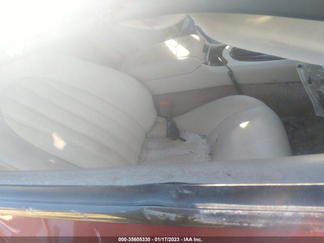 1998 JAGUAR XK8 SAJGN2245WC021978 Photo 4