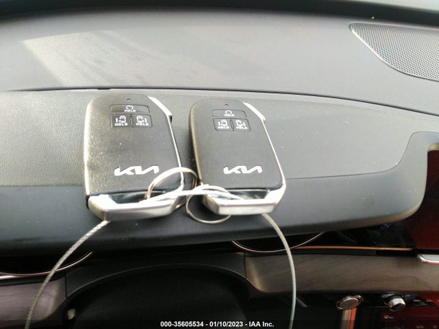 2022 Kia Carnival, VIN: KNDNE5H37N6138030