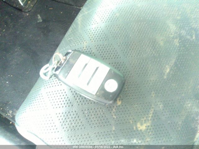 KNDPNCACXJ7427558 KIA Sportage Ex