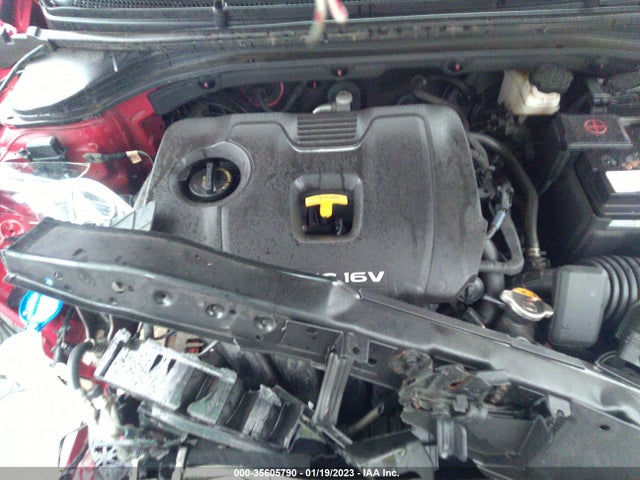 2017 HYUNDAI ELANTRA SE VIN: KMHD84LF5HU228299