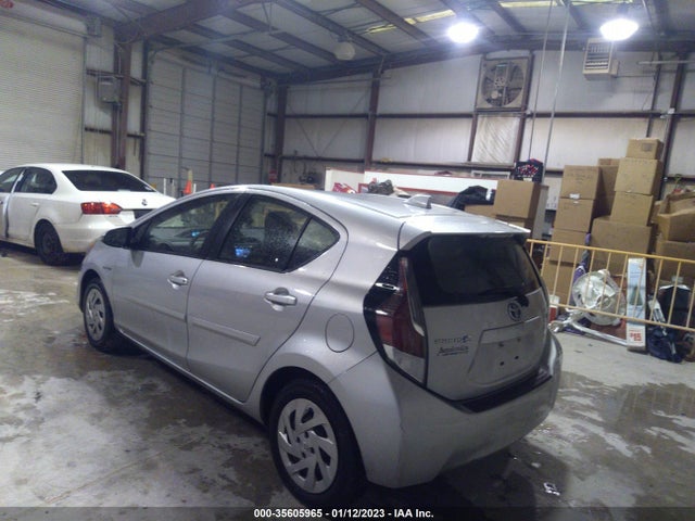 2016 Toyota Prius, VIN: JTDKDTB30G1131990