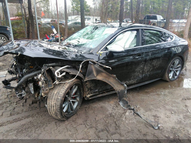 WAUC4CF55JA108564 Audi S5 SPORTBACK
