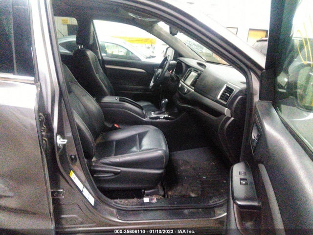 2016 Toyota Highlander, VIN: 5TDJKRFH8GS316611
