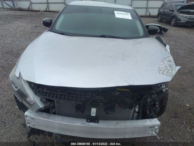 1N4AA6APXJC388523 Nissan MAXIMA SV