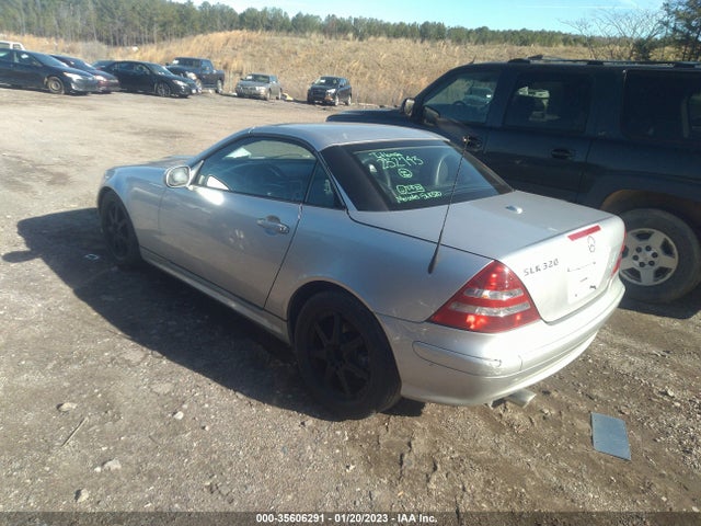 2001 MERCEDES-BENZ SLK-CLASS VIN: WDBKK65F91F232743