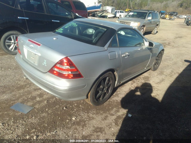 2001 MERCEDES-BENZ SLK-CLASS VIN: WDBKK65F91F232743