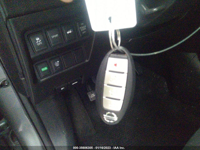 2016 NISSAN ROGUE SV VIN: 5N1AT2MT5GC802446