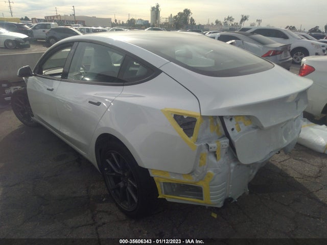 Tesla Model 3 Long Range 2022 5YJ3E1EB7NF235650 Image 3