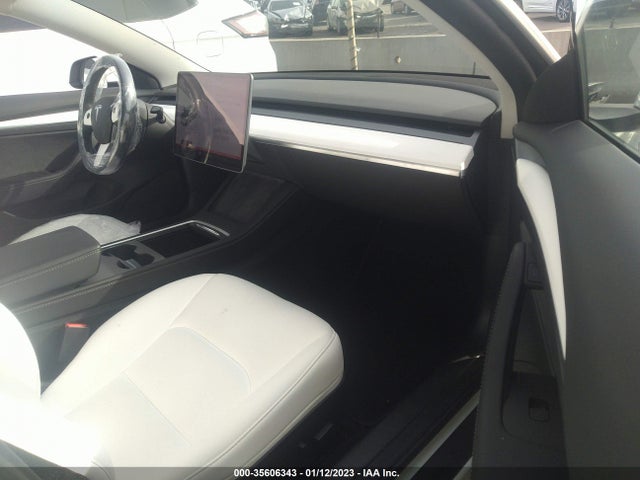 Tesla Model 3 Long Range 2022 5YJ3E1EB7NF235650 Image 5