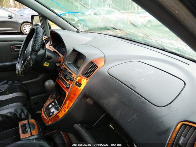 JT6GF10U9Y0057337 Lexus RX 300