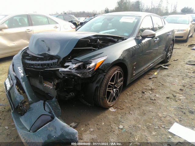 KIA Stinger 2022 KNAE55LC5N6108139 Image 2